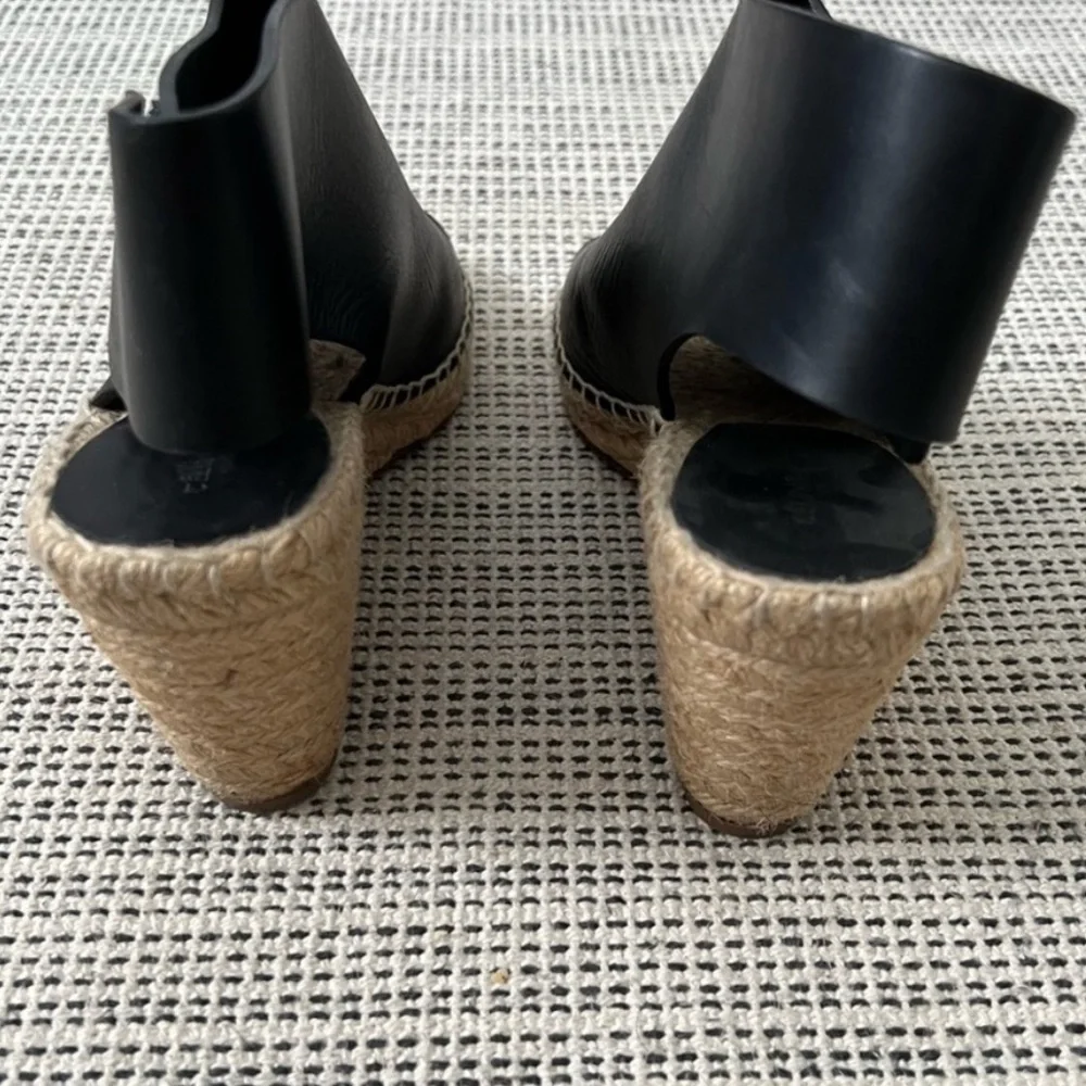 CELINE Calfskin Espadrille Wedge Sandals Black/Natural Size 35